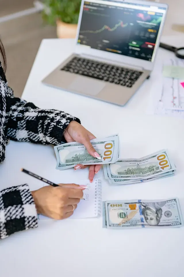 Рассрочка у партнёров банка кредитки: как работает и чем выгодна